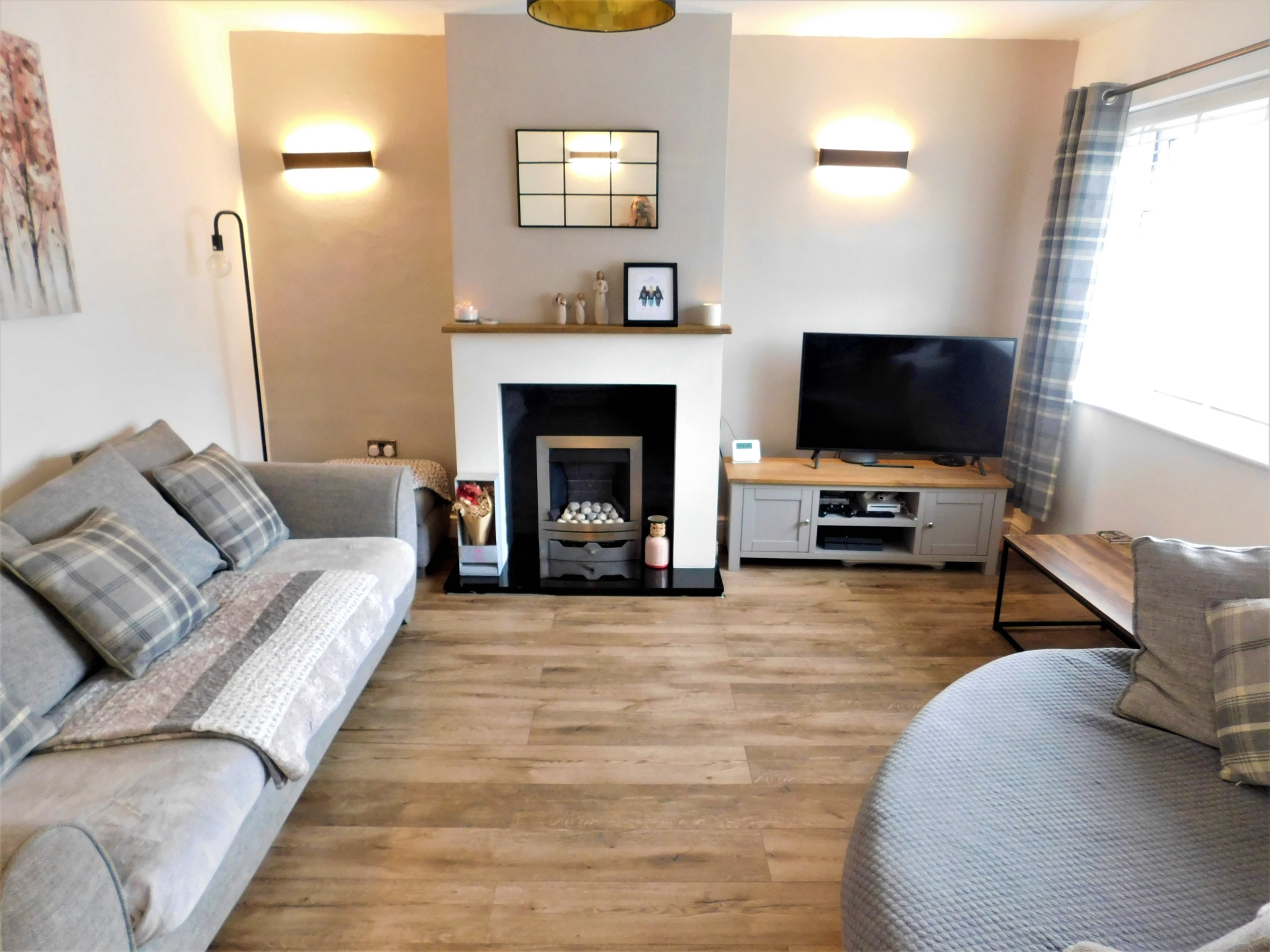 Property For Sale Plummer Road, Newhall, DE11 2 Bedroom Semi Detached