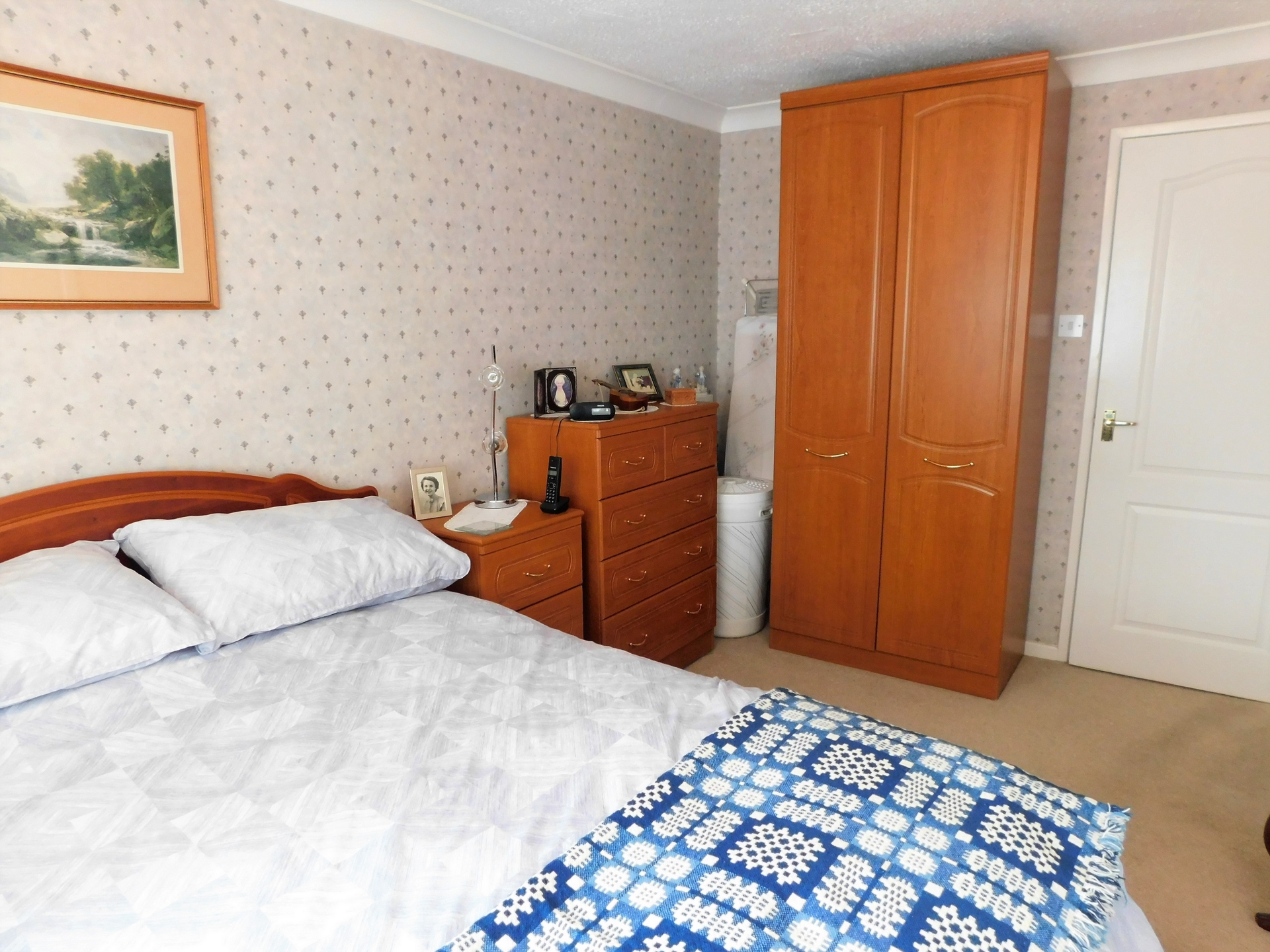 Property For Sale Nursery Close, Swadlincote, DE11 2 Bedroom Bungalow