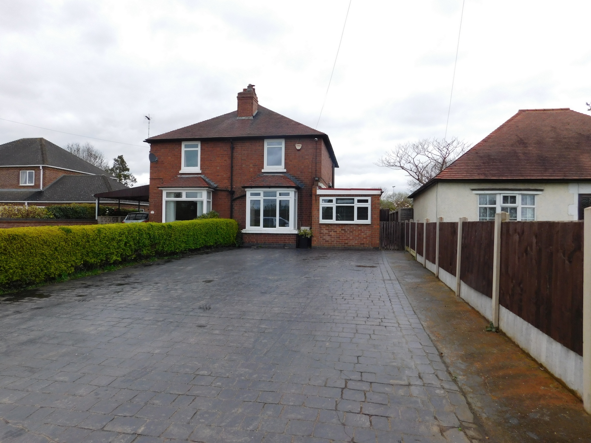 Rosliston Road South Drakelow Burton-on-Trent DE15