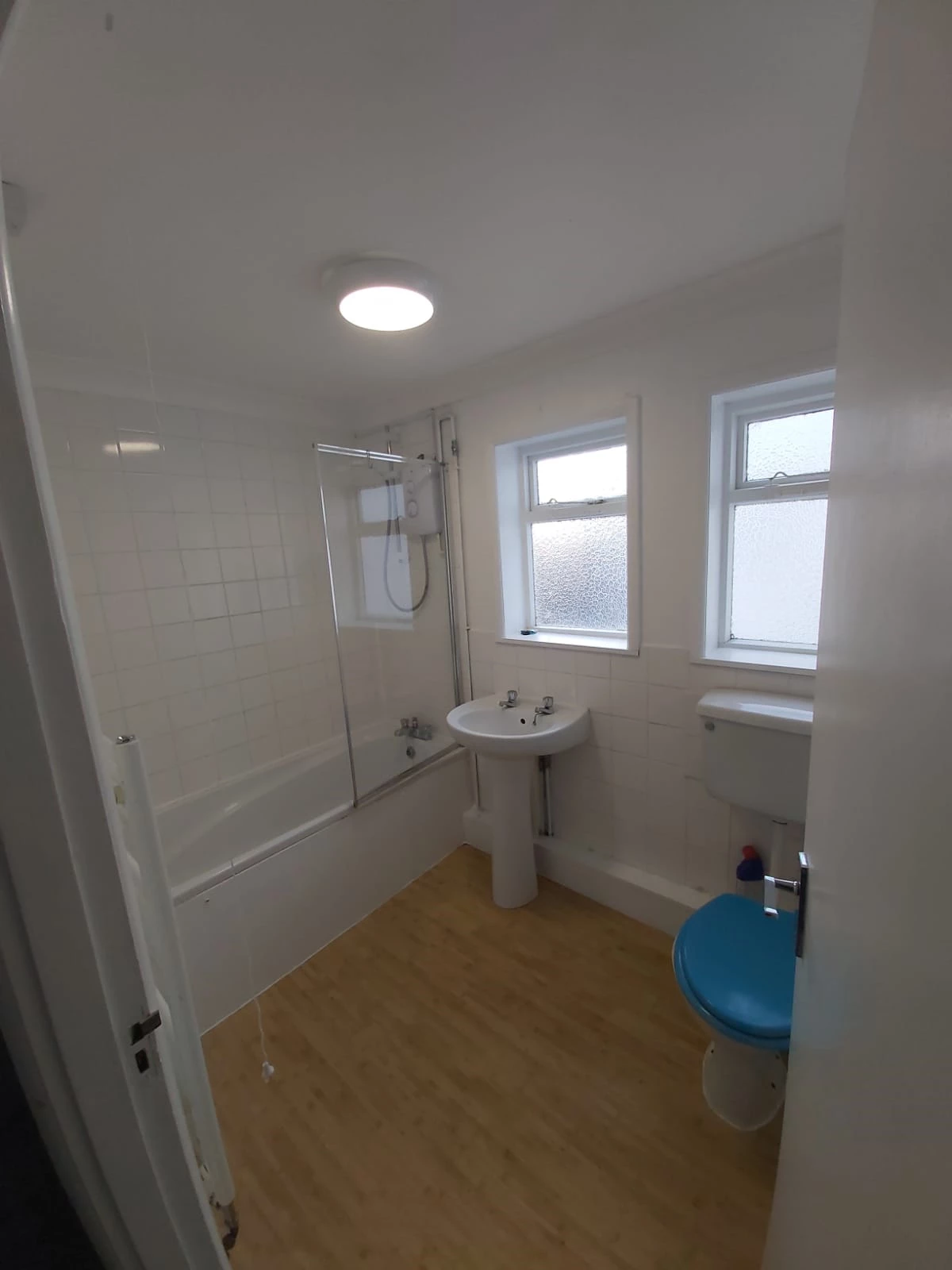 Bathroom / WC
