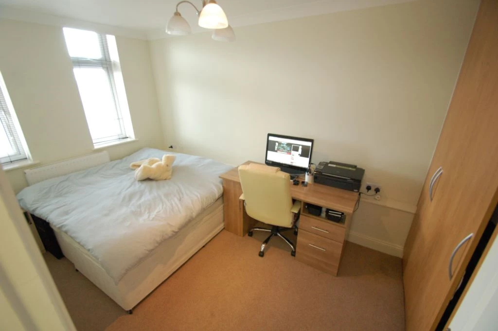 Photo 4