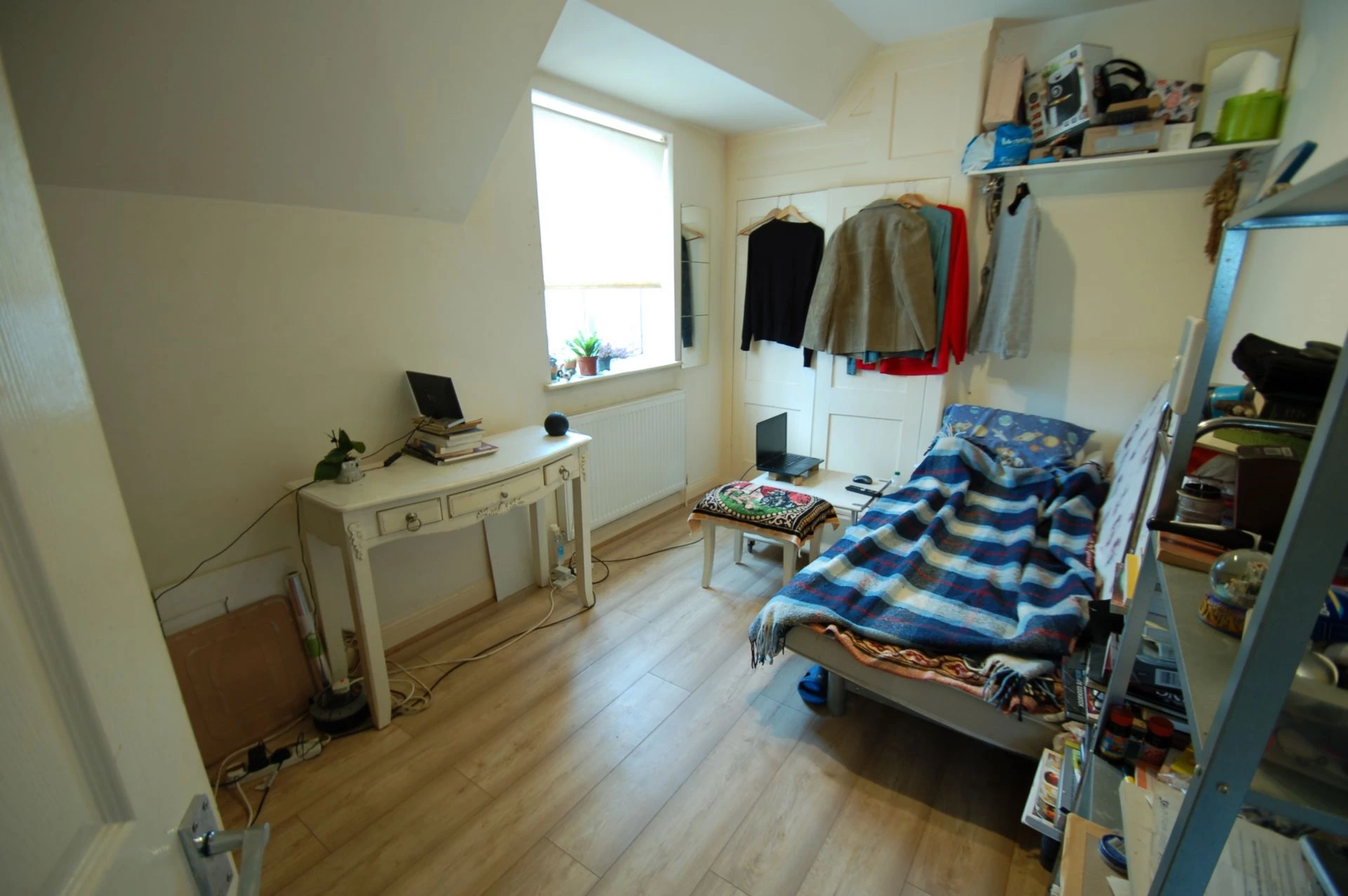 Photo 6