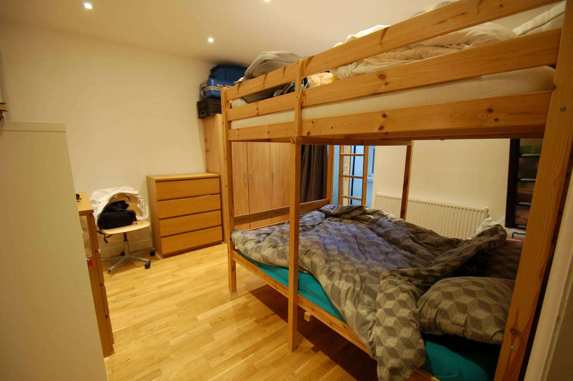 Photo 6