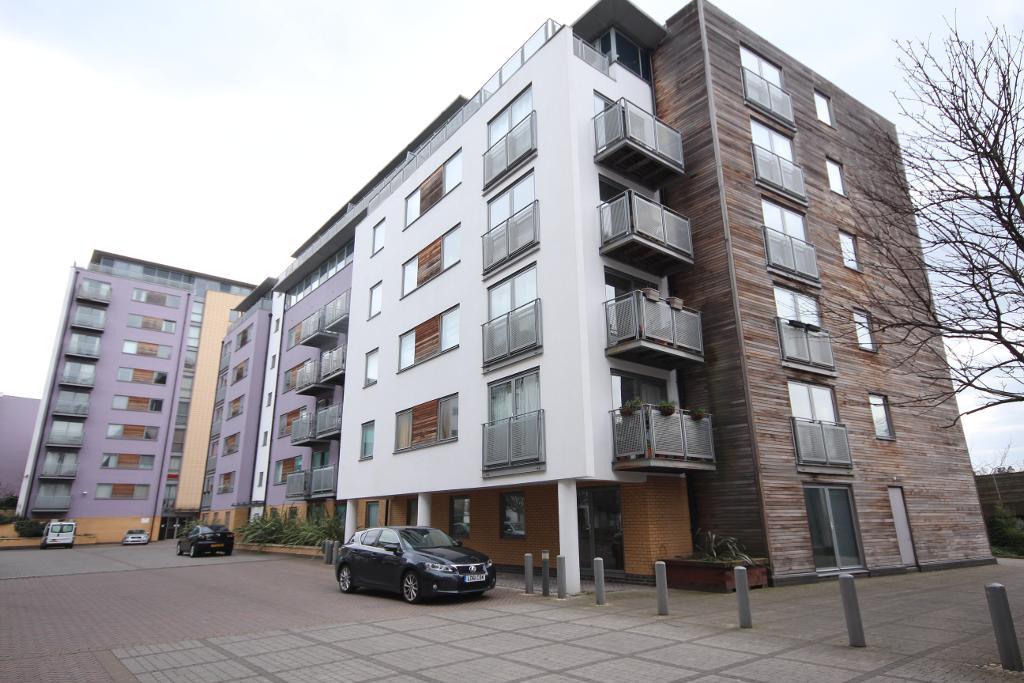 Property photo: Deals Gateway, Lewisham