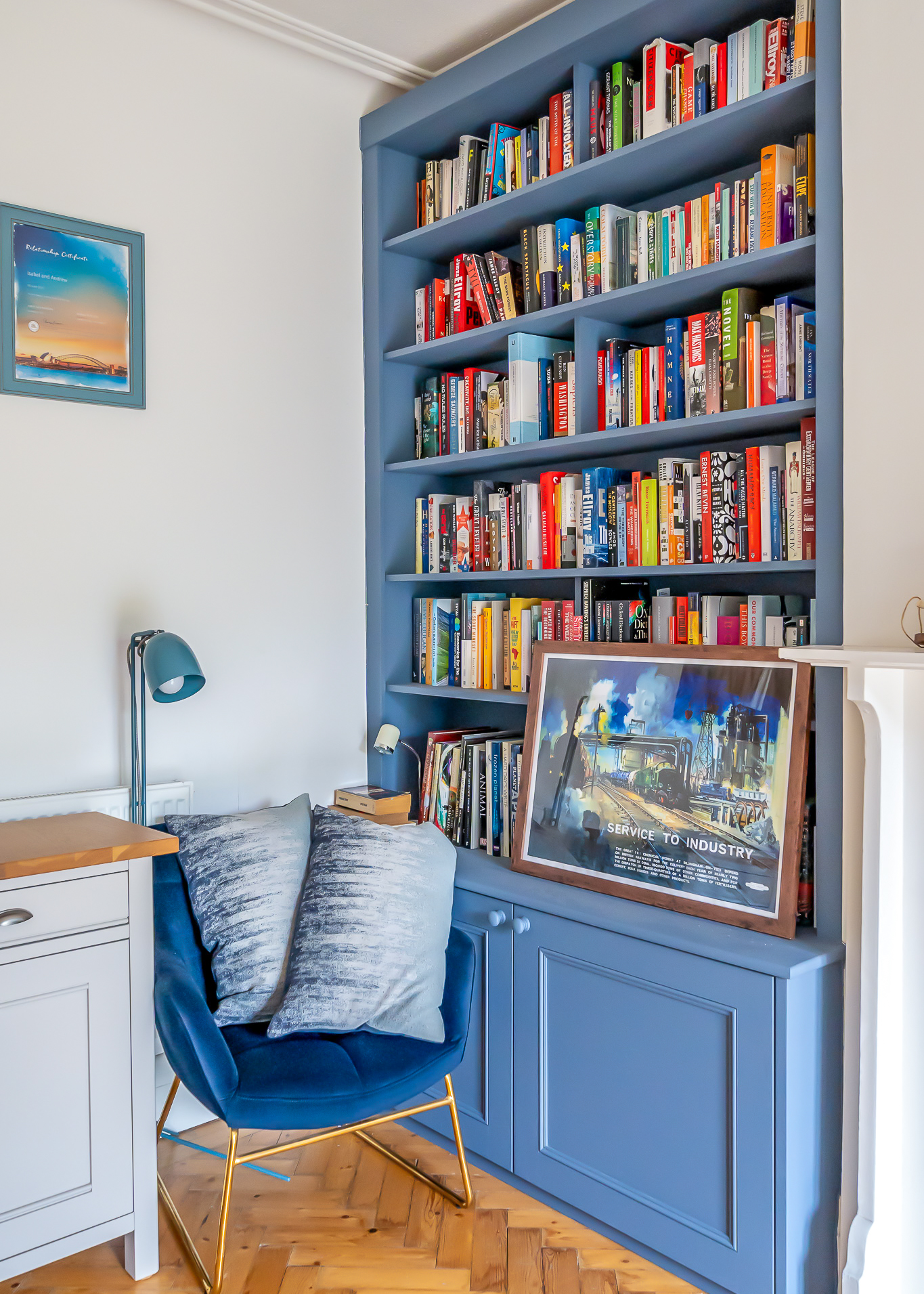 Bookshelf