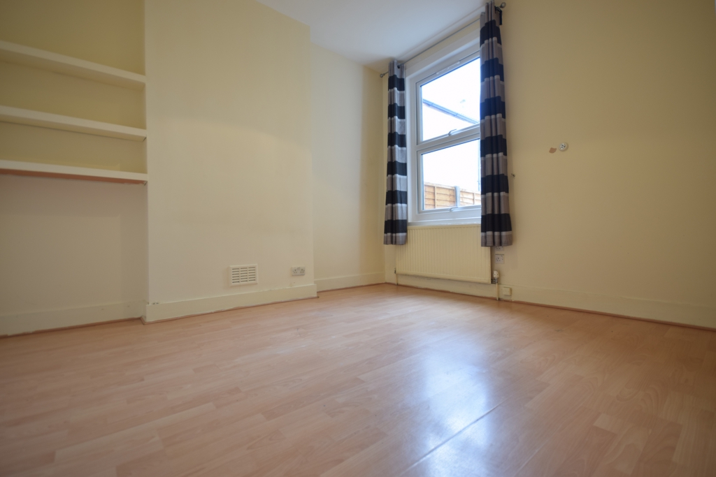 Property To Rent Bradgate Road, Catford, SE6 1 Bedroom Conversion