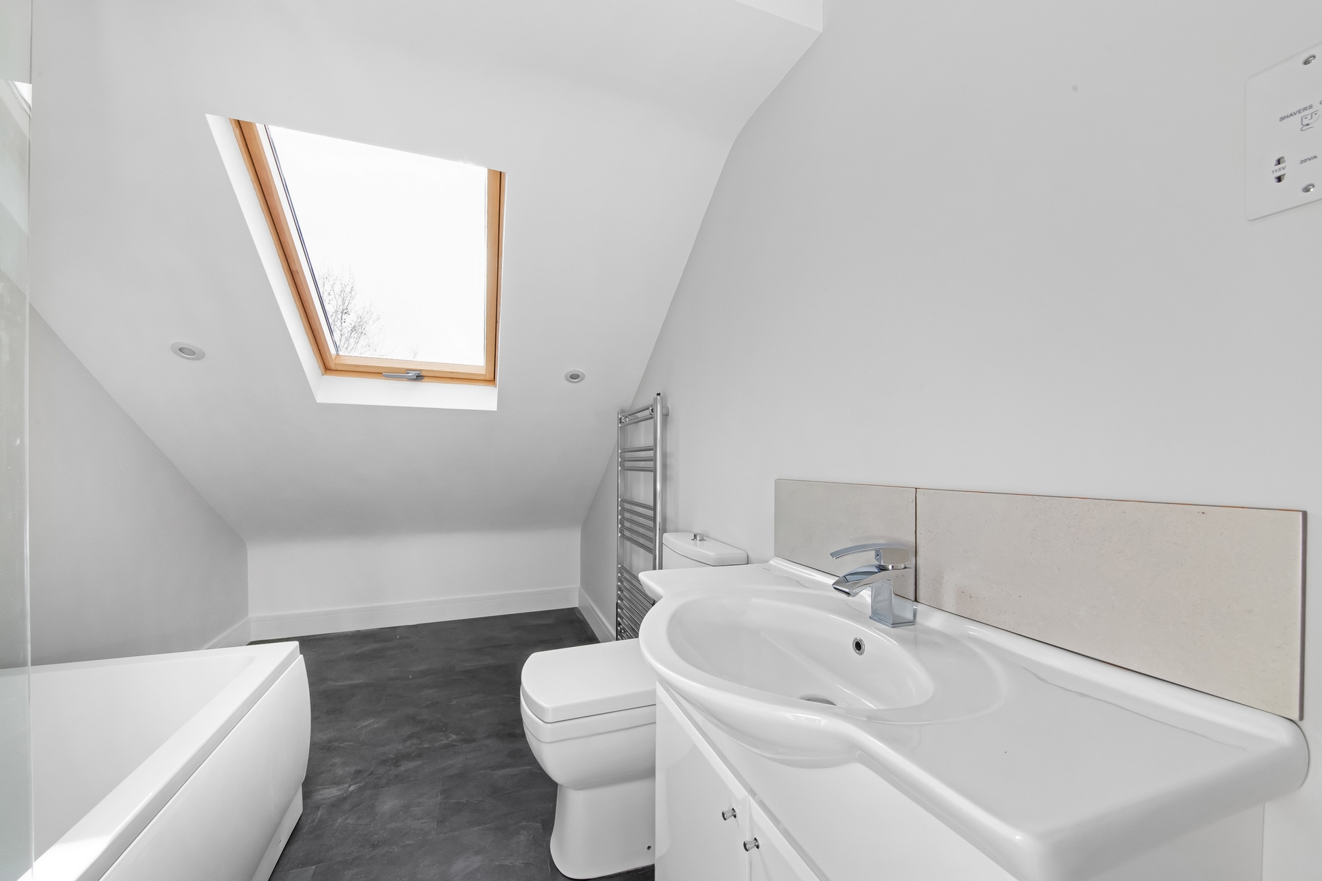 Bathroom - En Suite