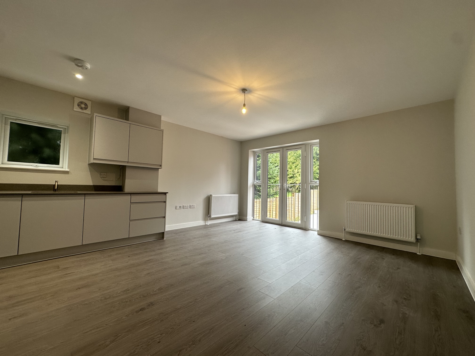 Property To Rent Brighton Road, Hooley, CR5 2 Bedroom Apartment