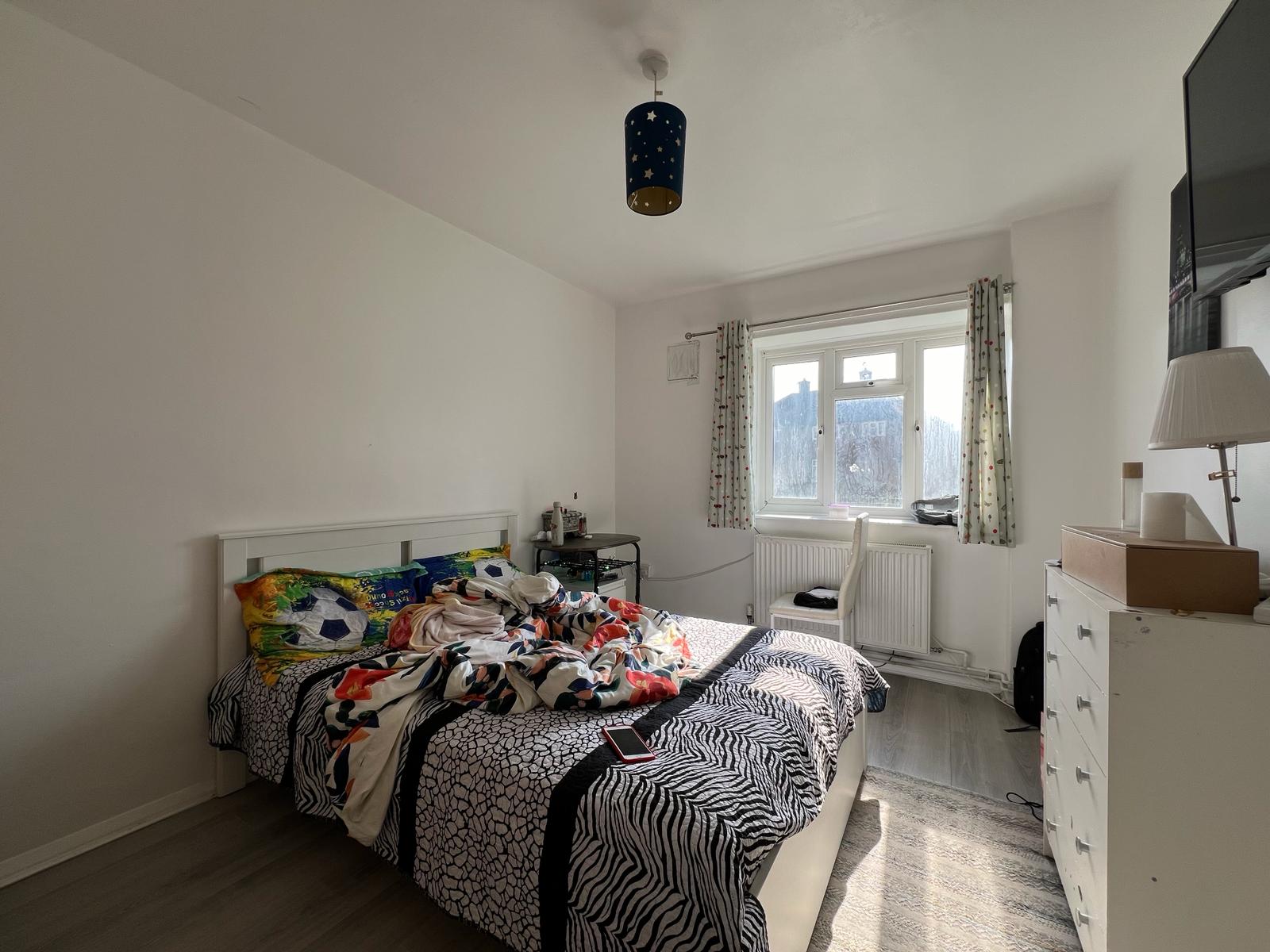 Property For Sale Alderwood Road, Eltham, SE9 2 Bedroom Flat through CKB Estate Agents