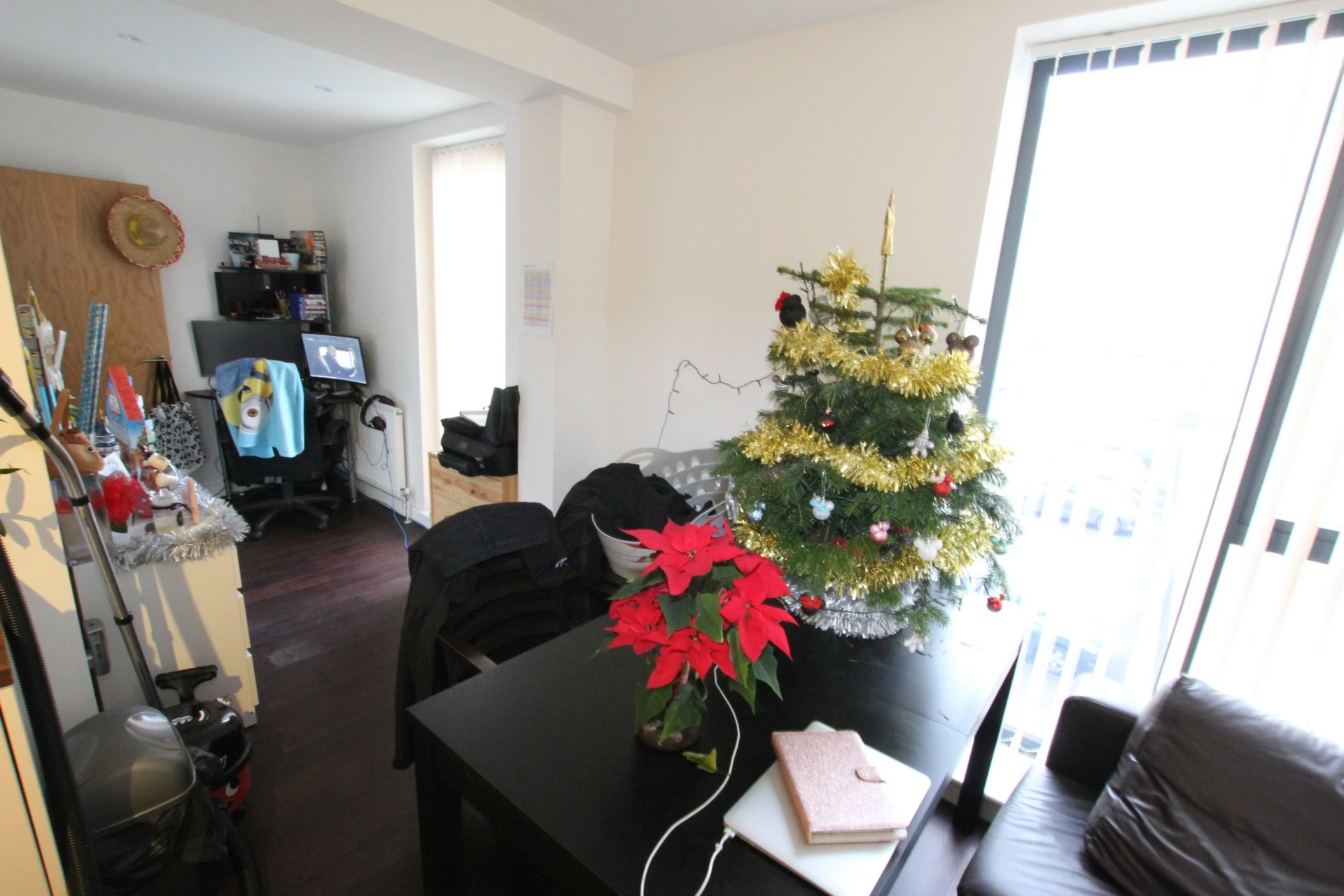 Photo 3