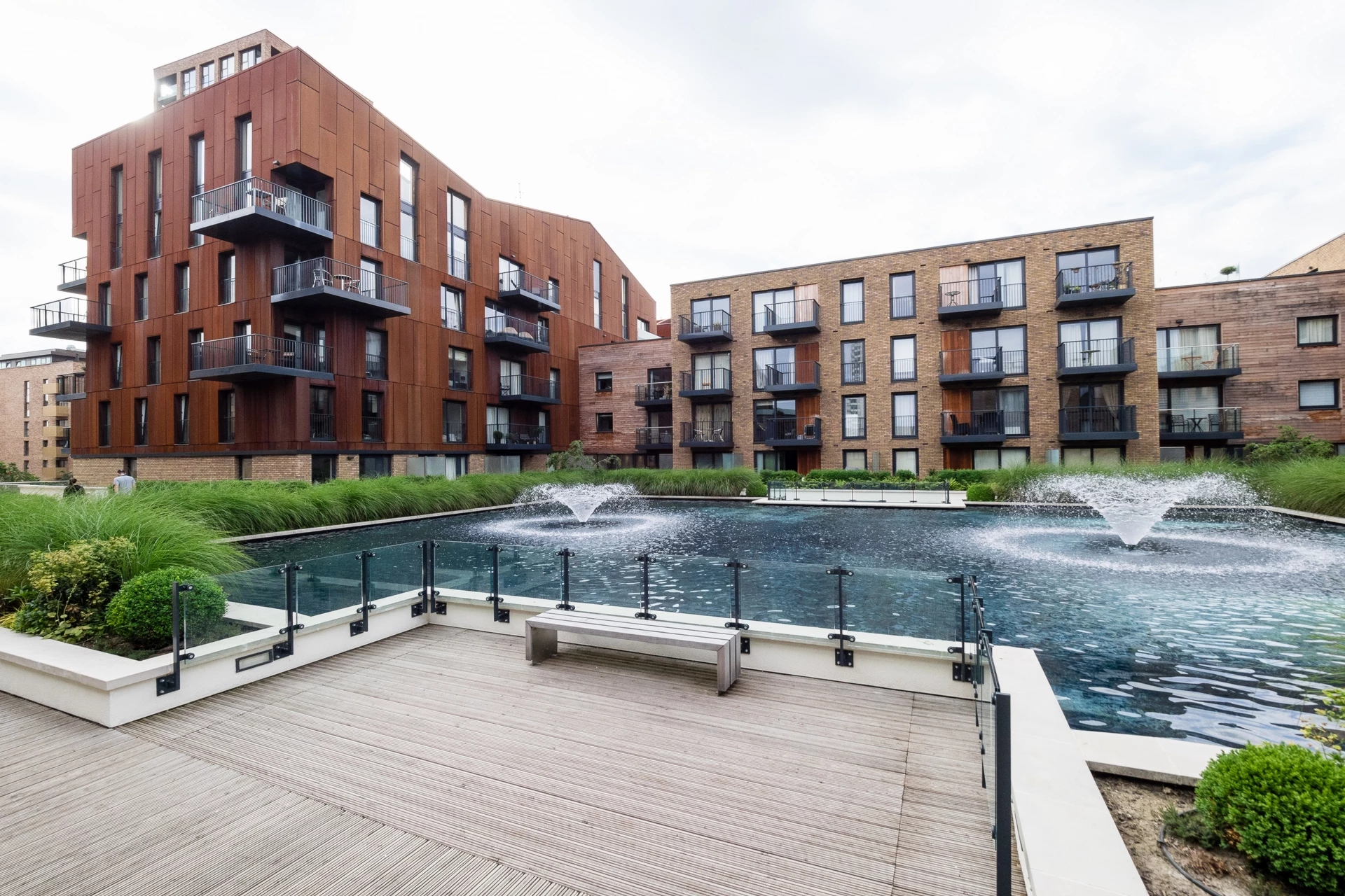 Surrey Quays SE16