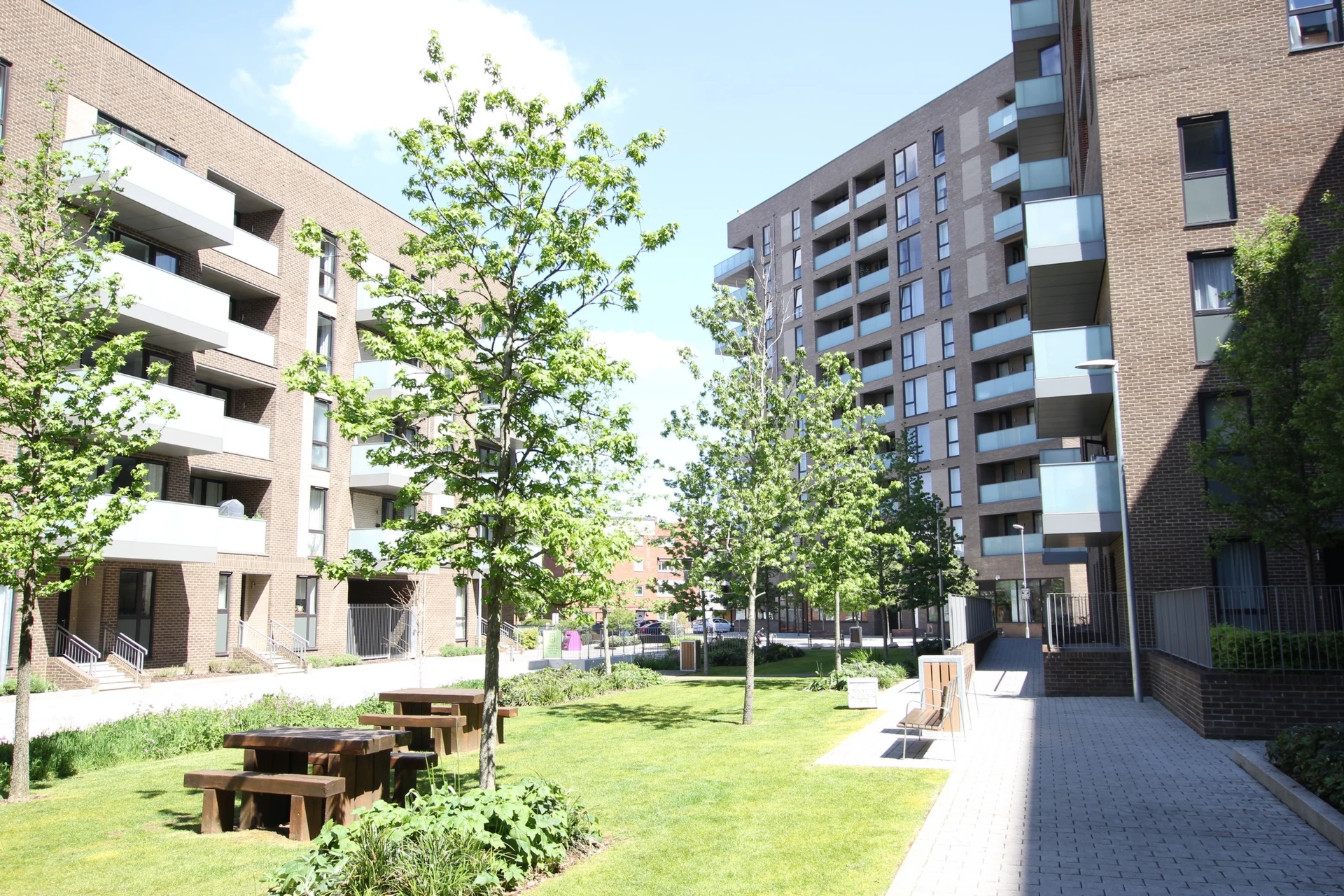 Aberfeldy Village E14