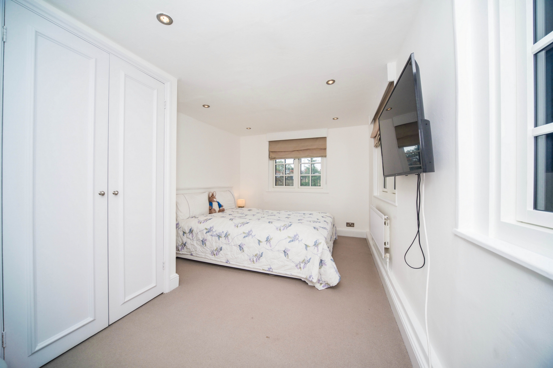 Property For Sale Trevor Square, London, SW7 4 Bedroom House through