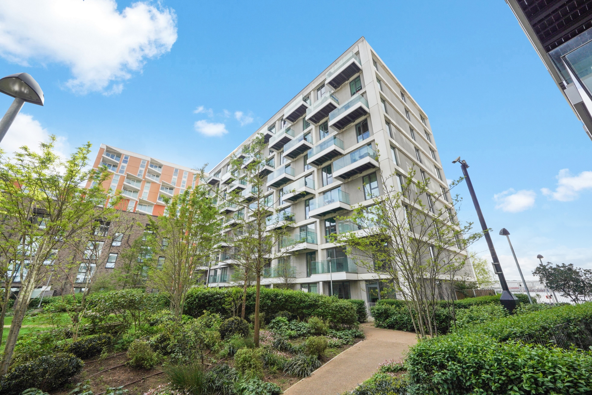 Beckton Royal Wharf E16