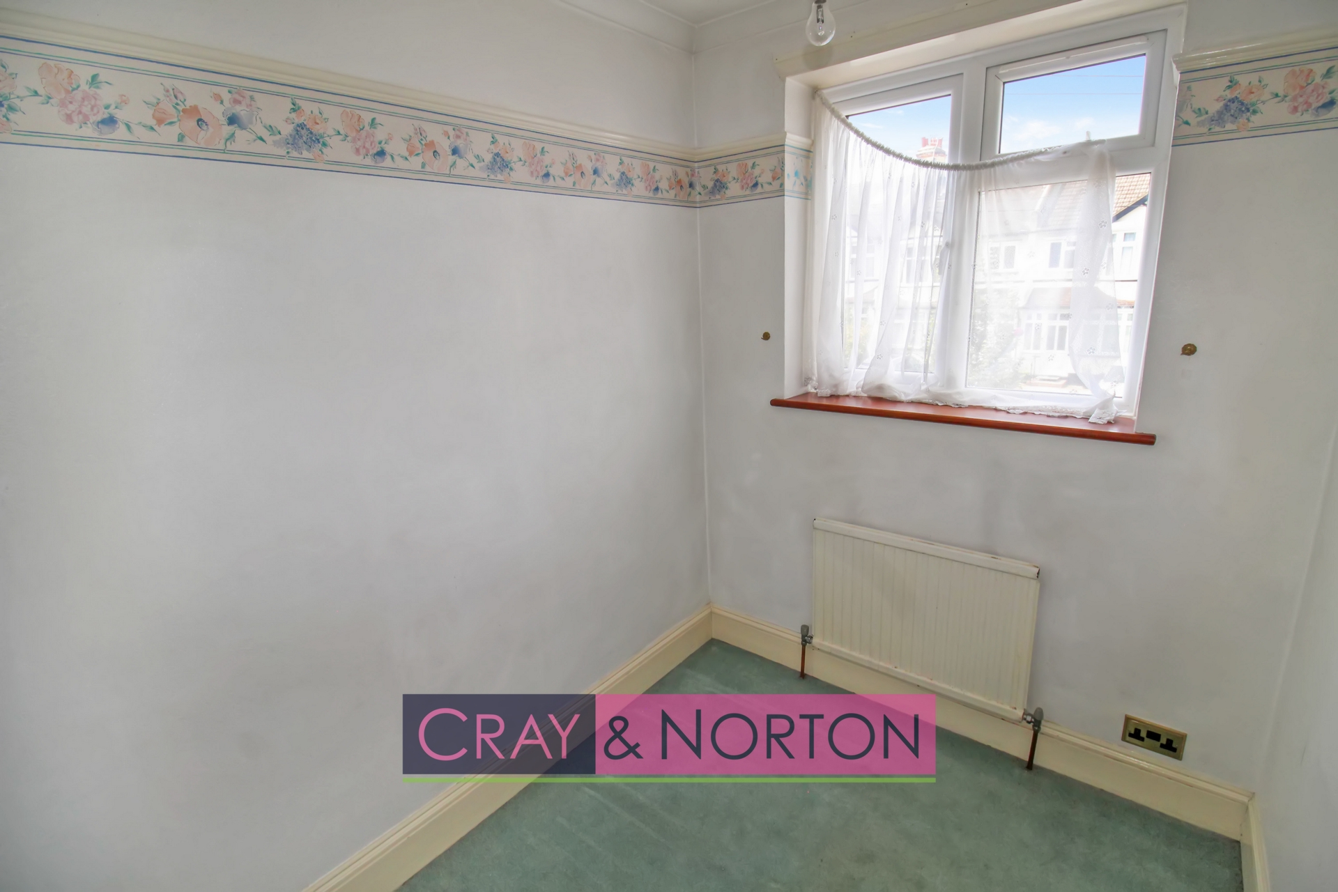 Property To Rent Craigen Avenue, CR0 3 Bedroom End Of