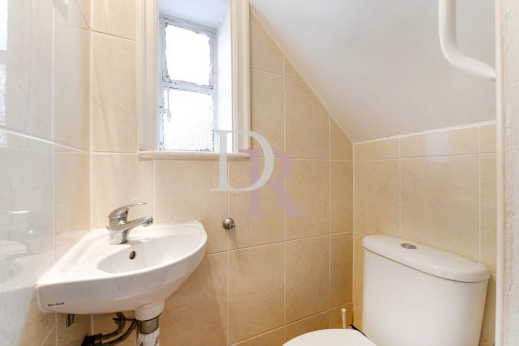 GUEST WC