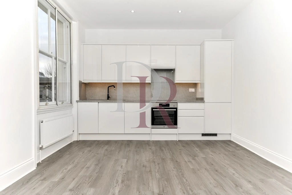 RECEPTION & KITCHEN