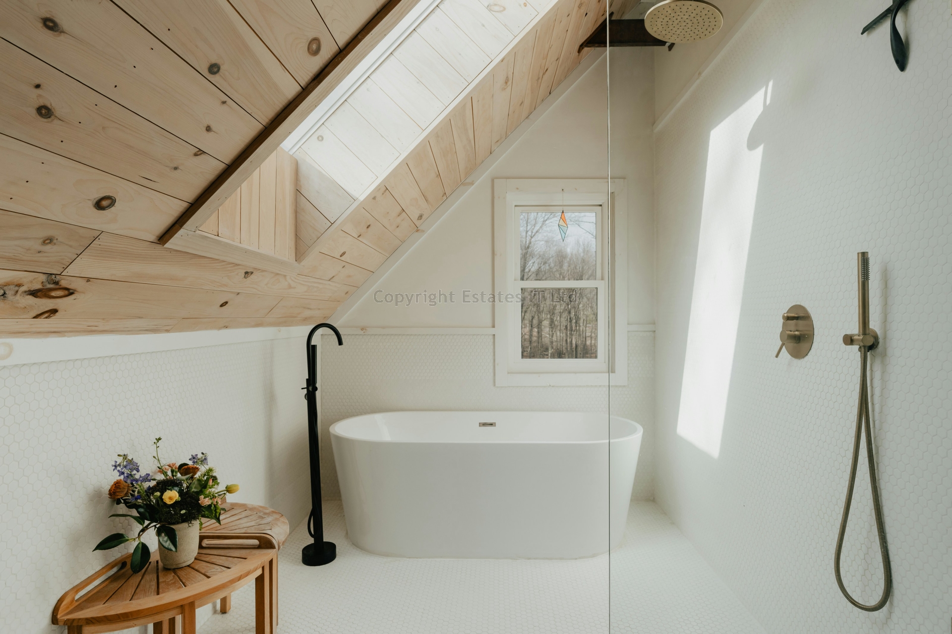 Hutton Brentwood CM13