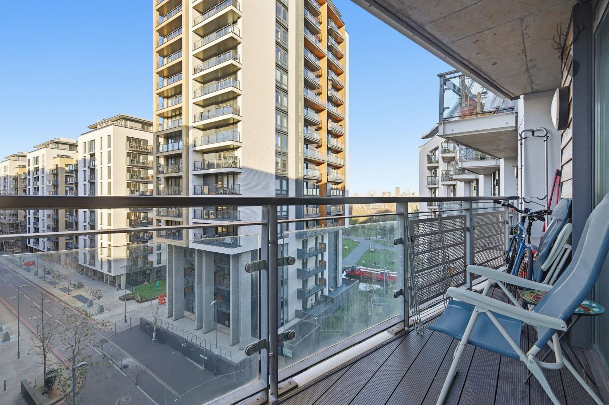 Photo 8