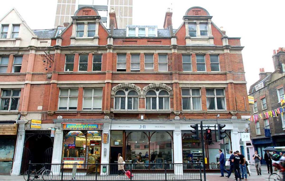 Photo 12