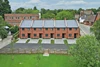 Photo 16 Photo 16