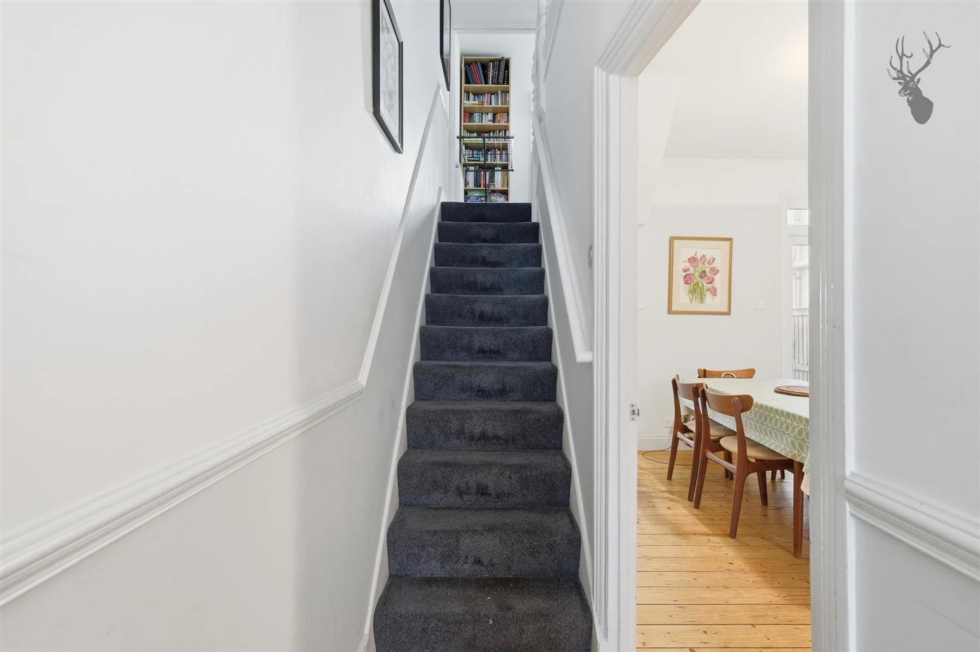Photo 9 Photo 9