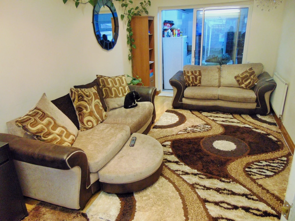 Reception roon