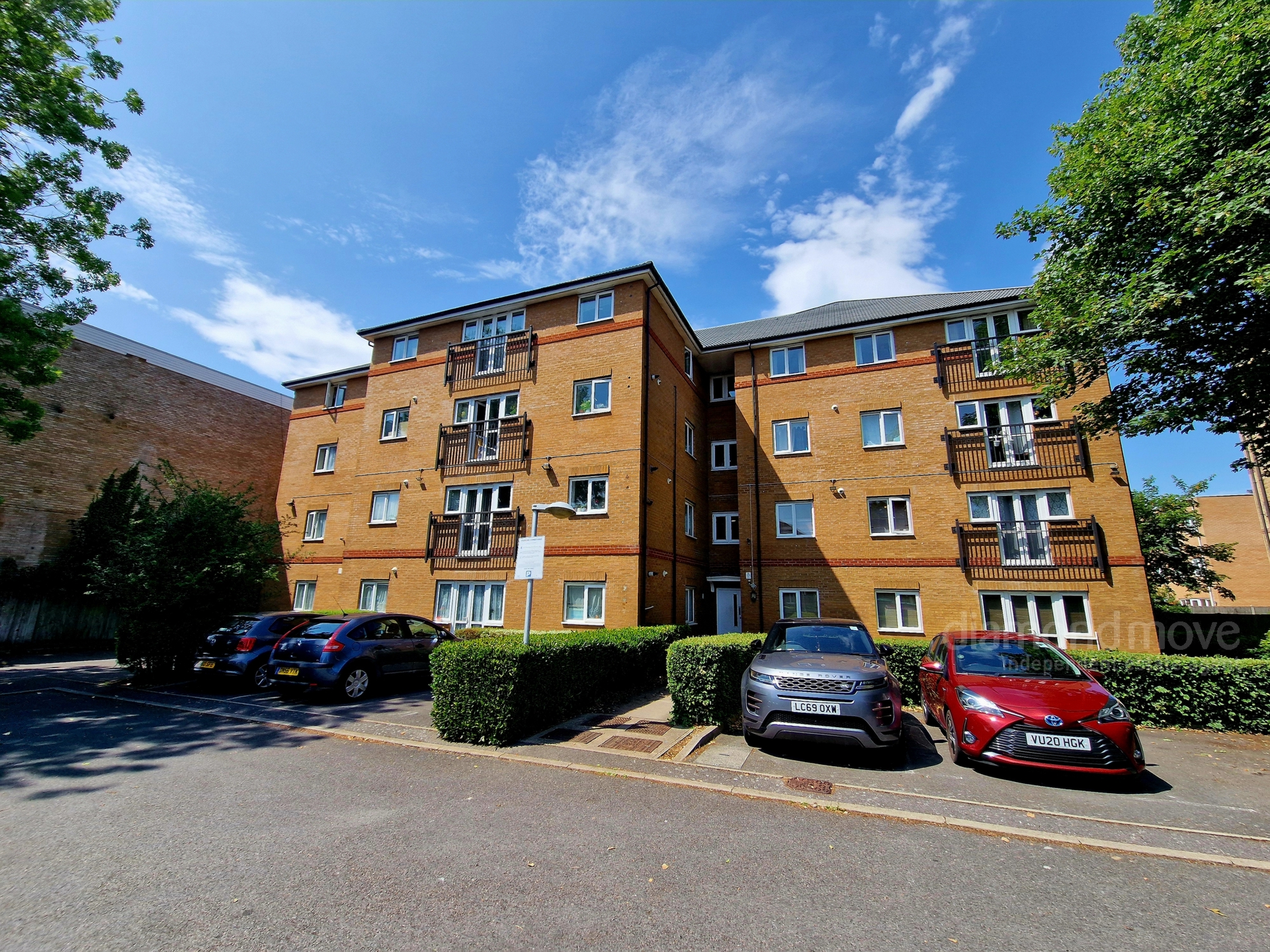 Hounslow TW3