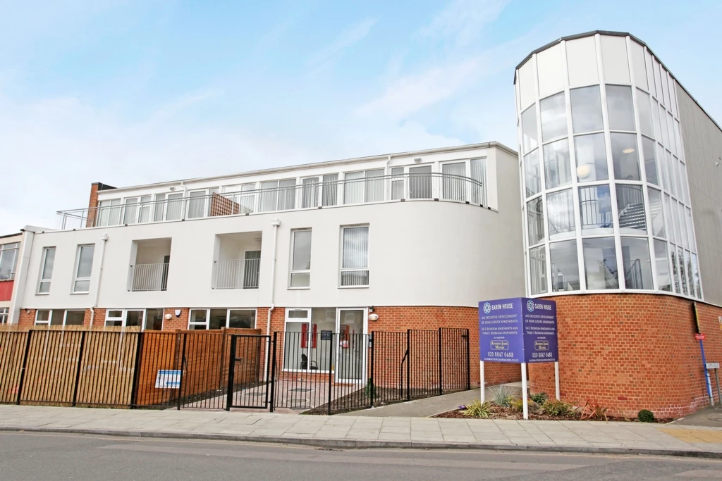 Cambridge Road Hanwell London W7