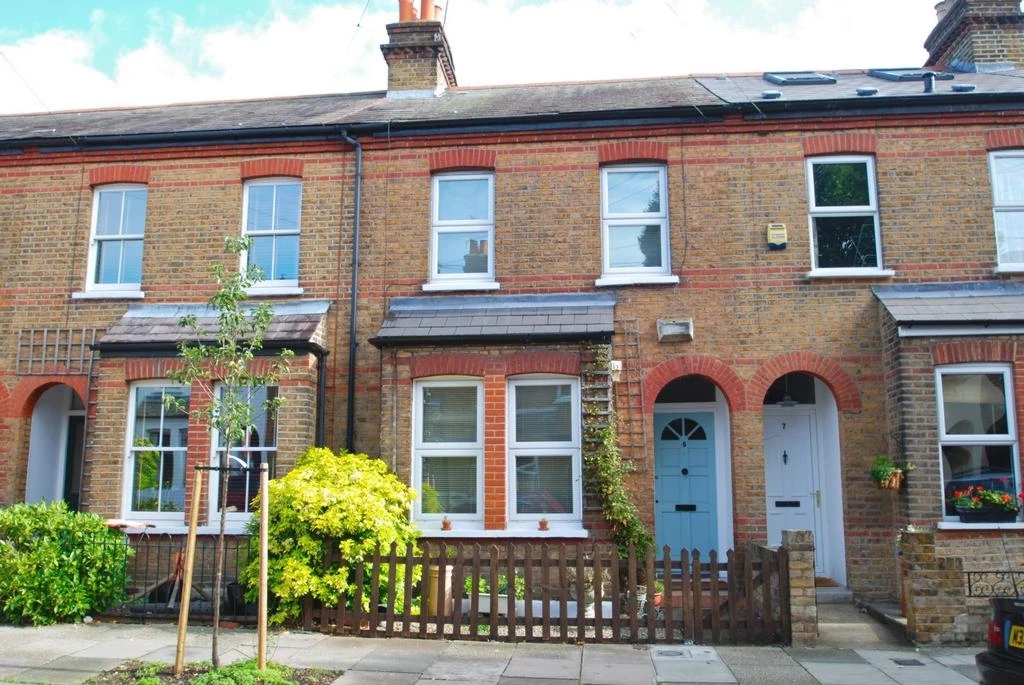 Edinburgh Road Hanwell London W7