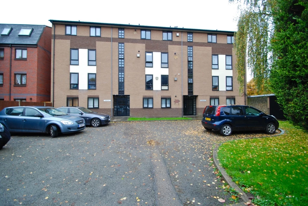 Uxbridge Road Hanwell London W7