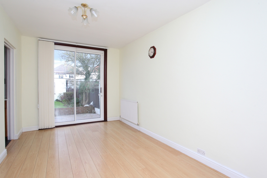 Property For Sale Beresford Avenue, Hanwell, W7 3 Bedroom Semi