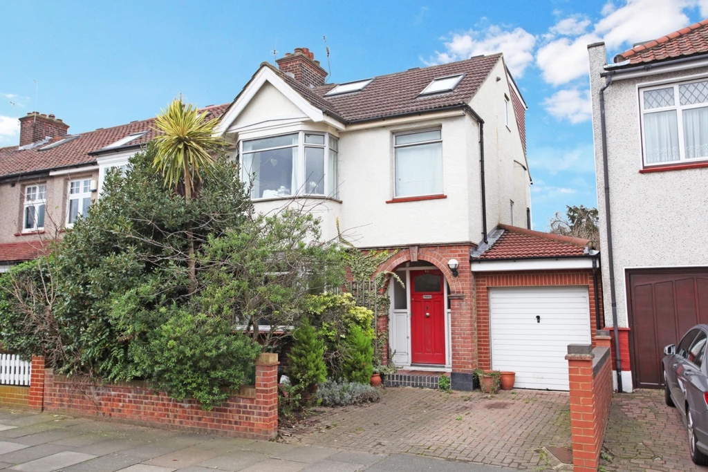 Manton Avenue Hanwell London W7