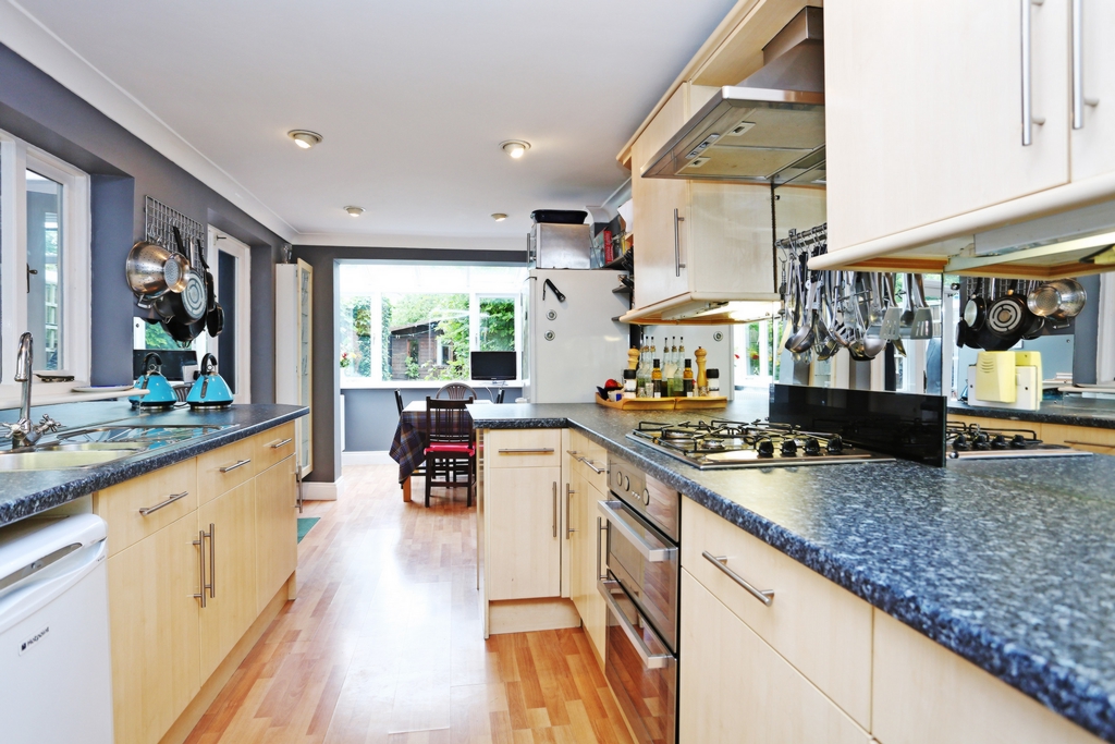 Property For Sale St Marks Road, Hanwell, W7 3 Bedroom House through