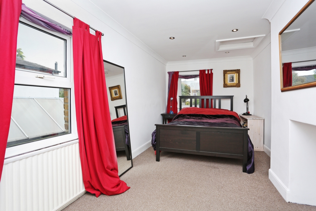 Property For Sale St Marks Road, Hanwell, W7 3 Bedroom House through