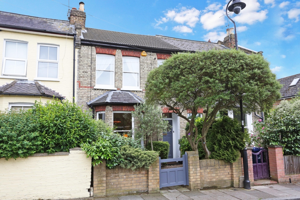 Property For Sale St Marks Road, Hanwell, W7 3 Bedroom House through