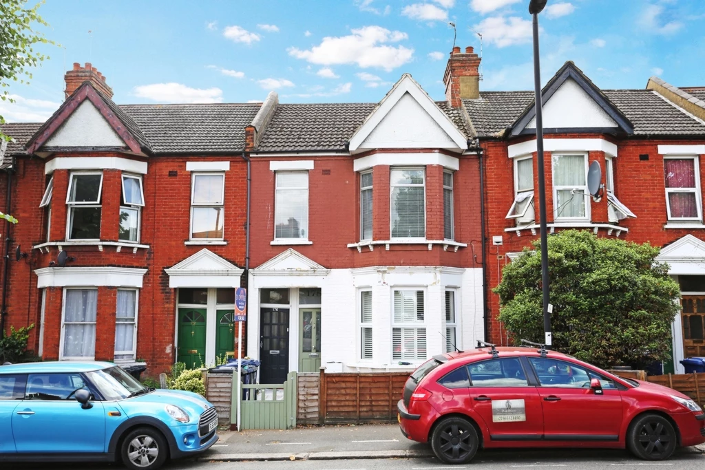 Greenford Avenue Hanwell W7