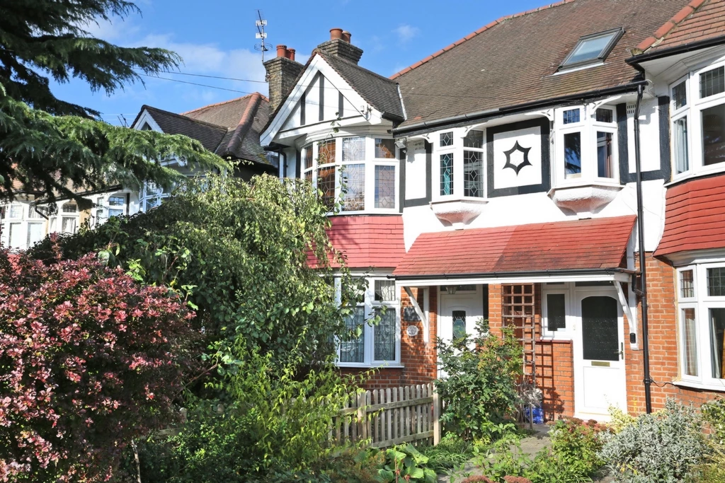 Campbell Road Hanwell W7