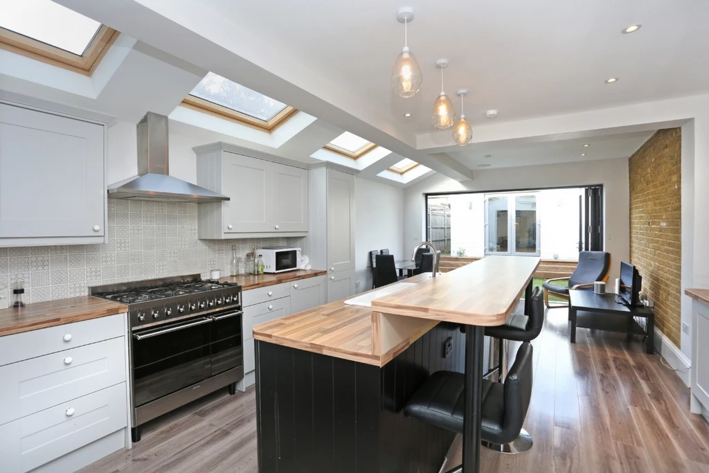Studley Grange Road Hanwell W7