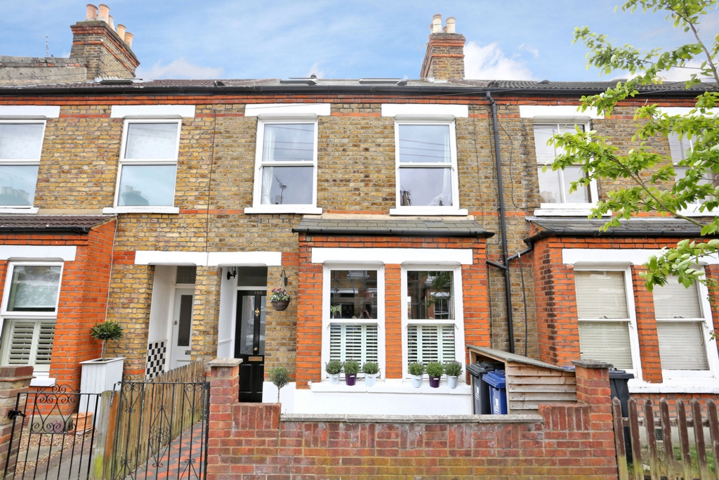 Property For Sale Framfield Road, Hanwell, W7 4 Bedroom House through