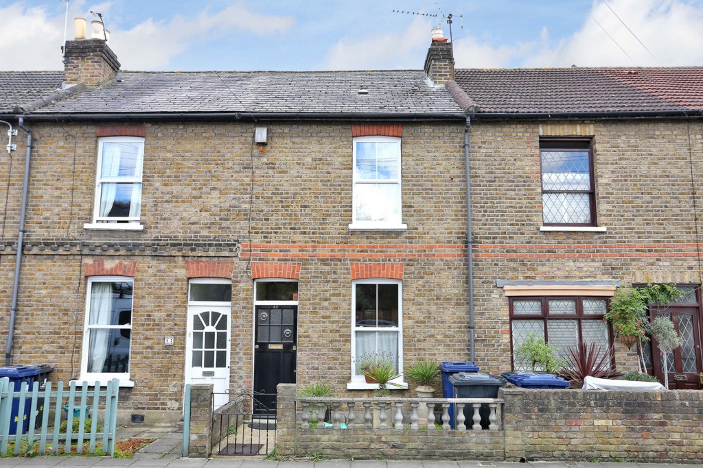 Property For Sale St Margarets Road, Hanwell, W7 2 Bedroom House