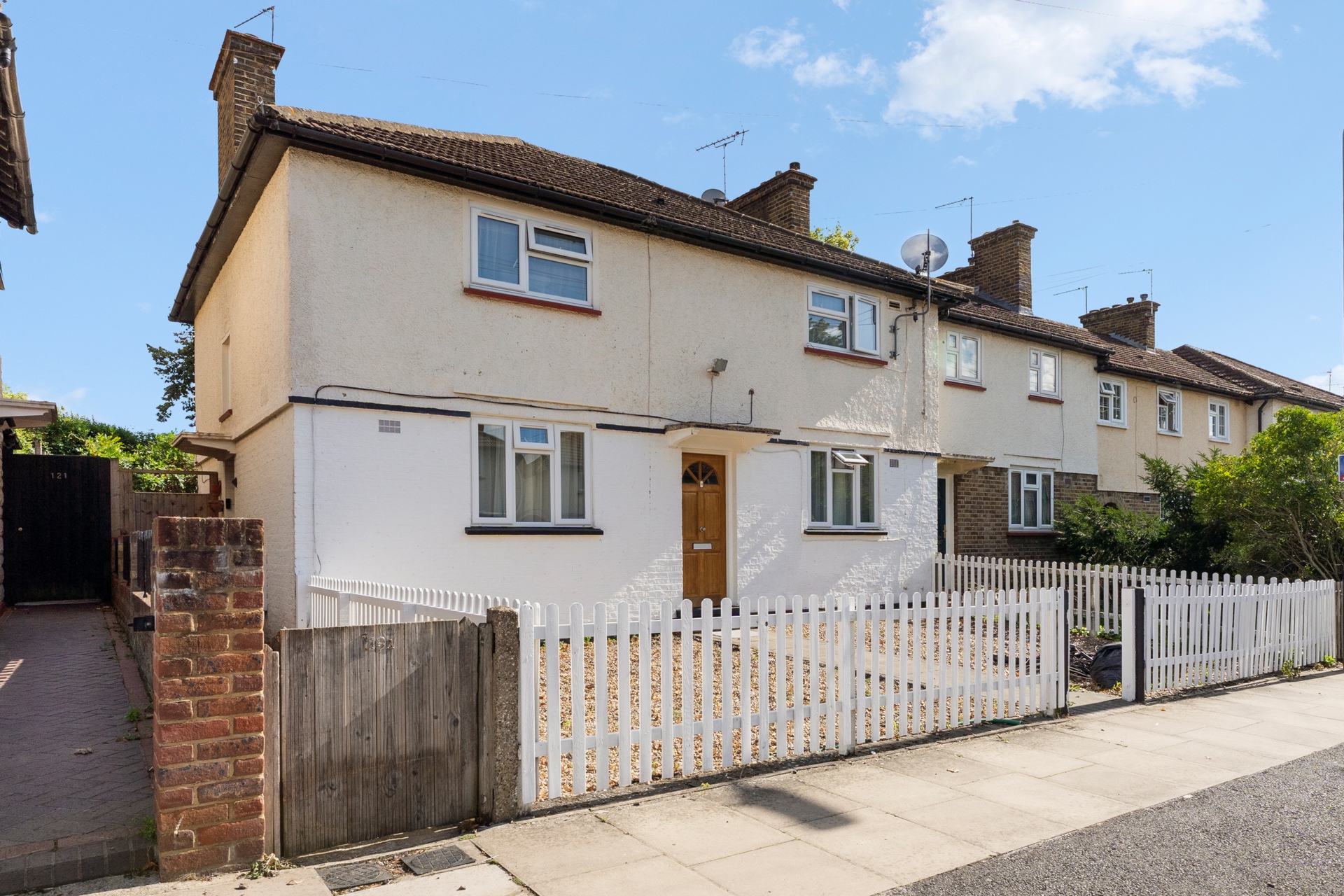 Townholm Crescent Hanwell London W7