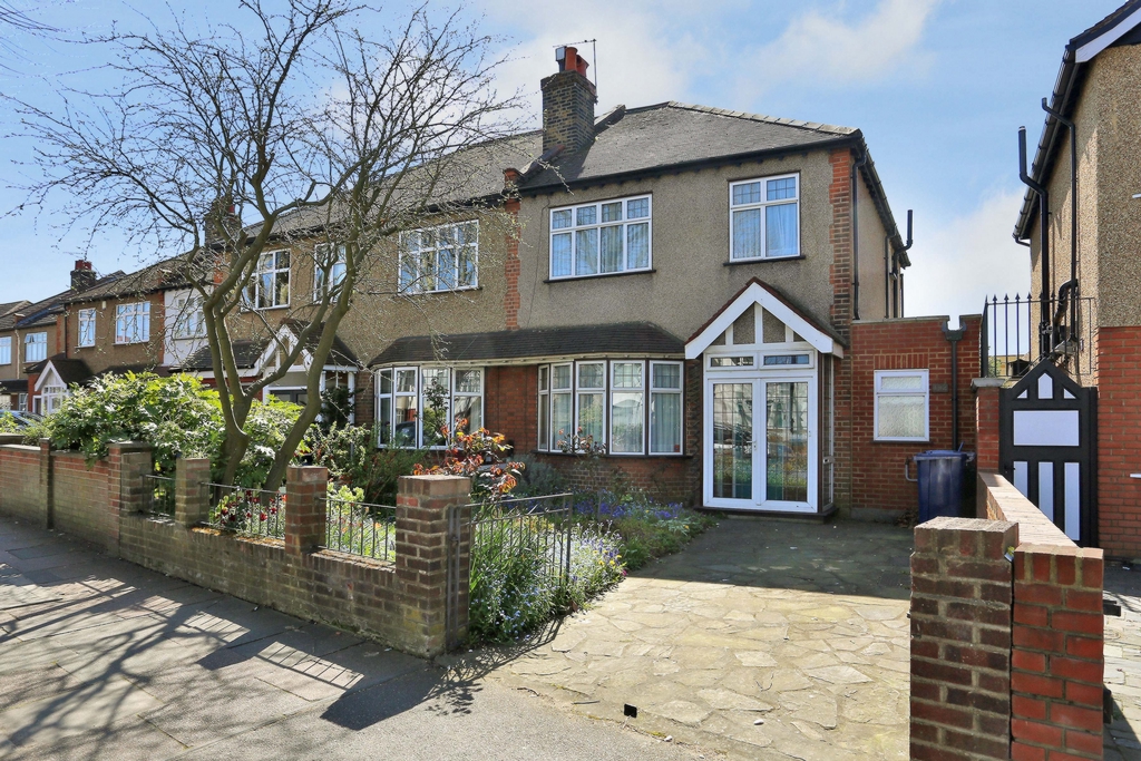 Property For Sale Boston Road, Hanwell, W7 3 Bedroom Semi Detached