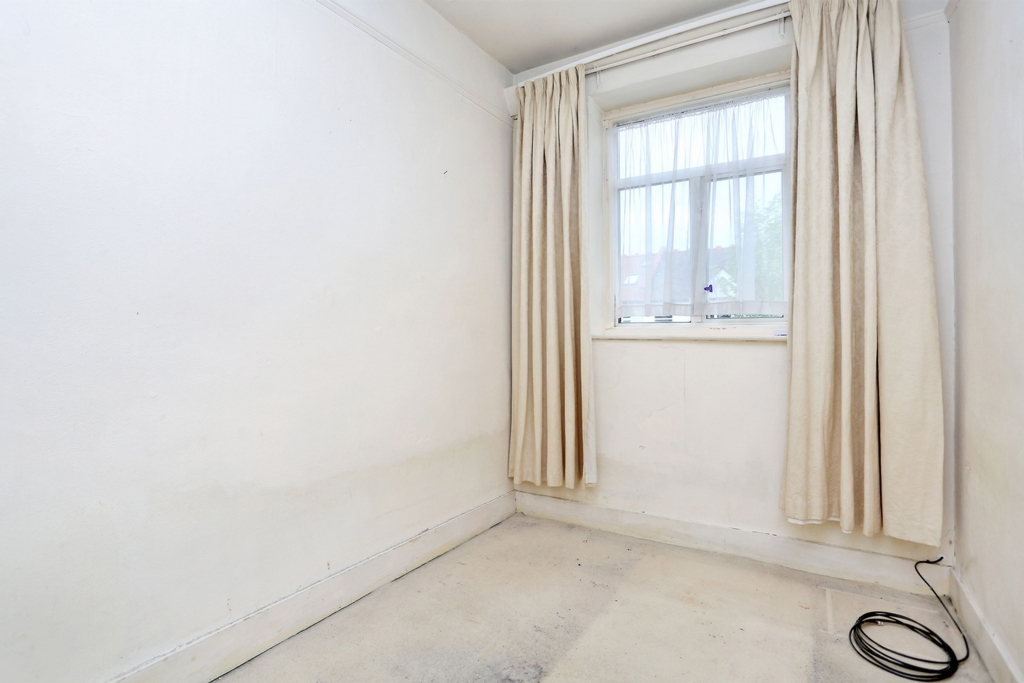 Property For Sale Haslemere Avenue, Ealing, W13 3 Bedroom House