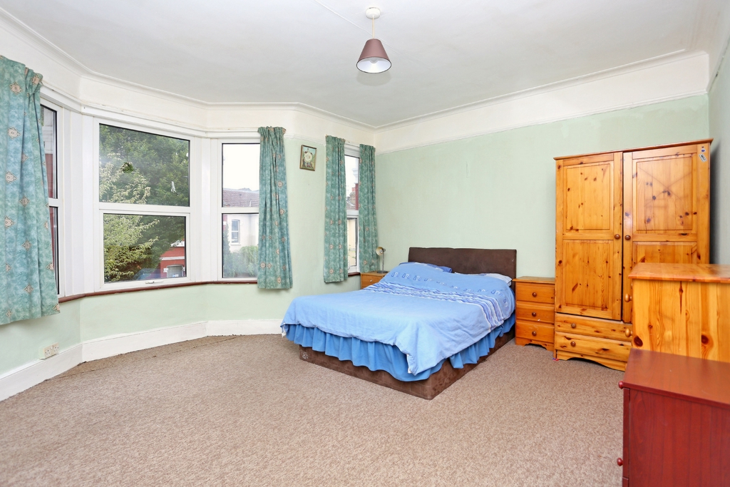 Property For Sale Regina Terrace, West Ealing, W13 3 Bedroom House