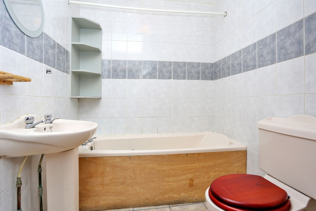 Property For Sale Regina Terrace, West Ealing, W13 3 Bedroom House