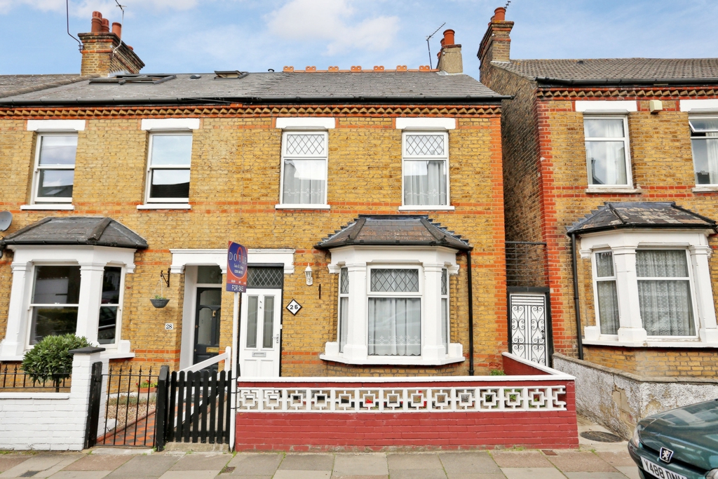 Property For Sale Studley Grange Road, Hanwell, W7 3 Bedroom End Of