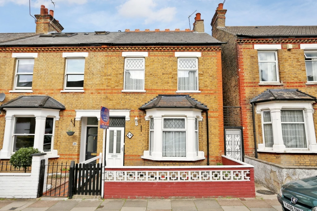 Studley Grange Road Hanwell W7