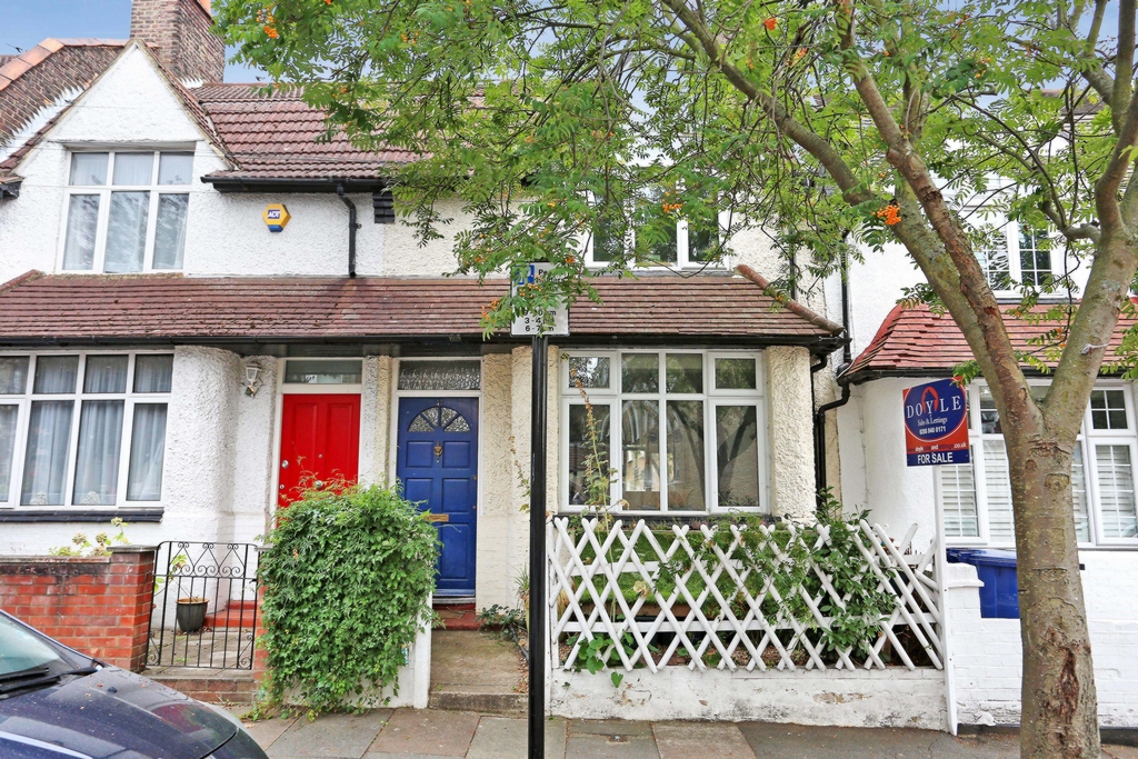 Property For Sale Laurel Gardens, Hanwell, W7 3 Bedroom House through
