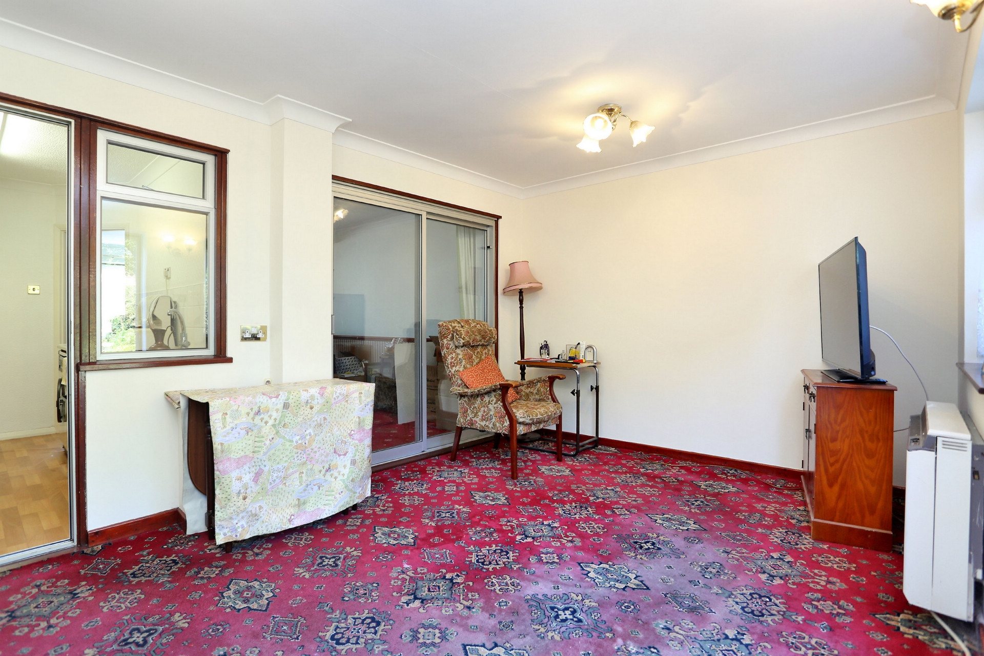 Property For Sale Deans Road, Hanwell, W7 2 Bedroom House through